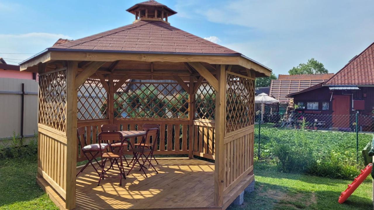 Holidayhouse Chalupa Alzbetka Važec Exterior foto